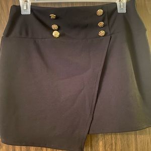 Black dressy skort, xl